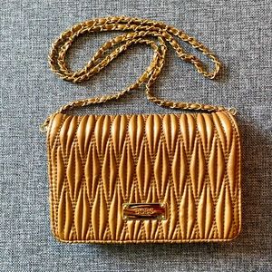 Brand New BCBG Crossbody Purse in Beige